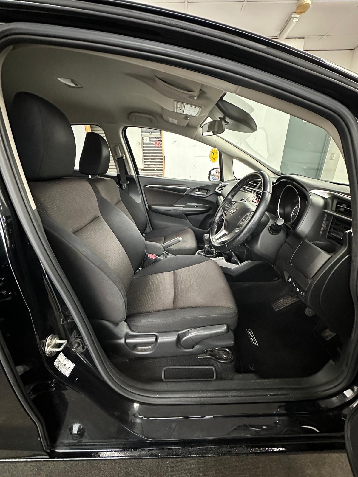 Used Honda Jazz 2017 for sale - 77283420: Photo 9