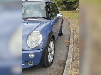 Used MINI Convertible 2006 for sale - 79664760: Photo