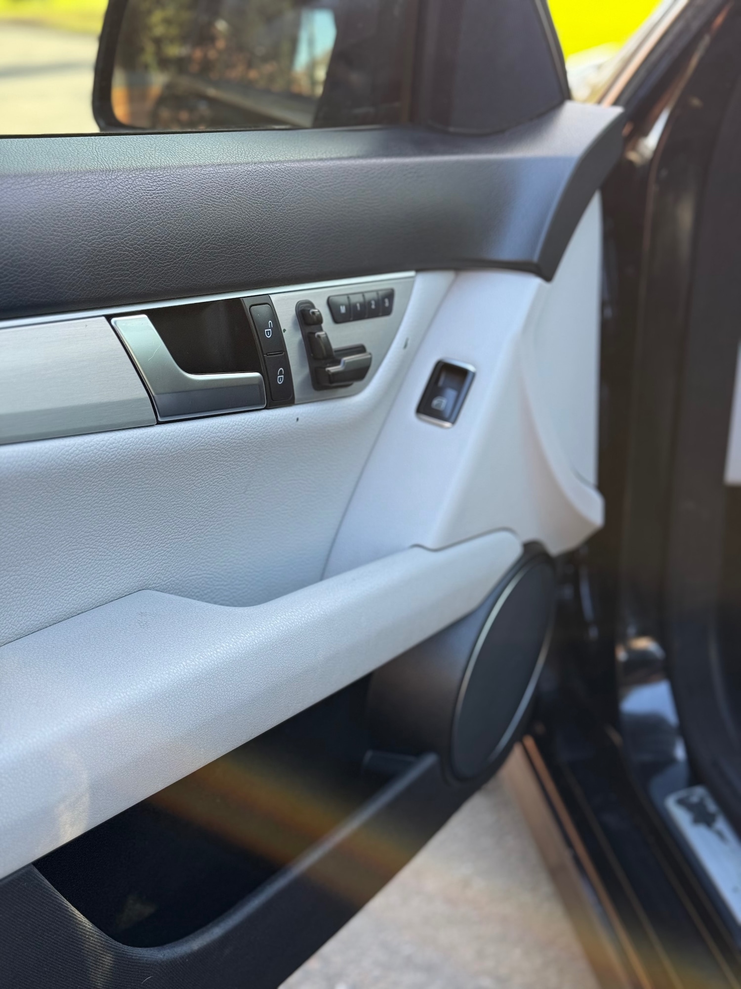 Used Mercedes-Benz C Class 2012 for sale - 77951648: Photo 10