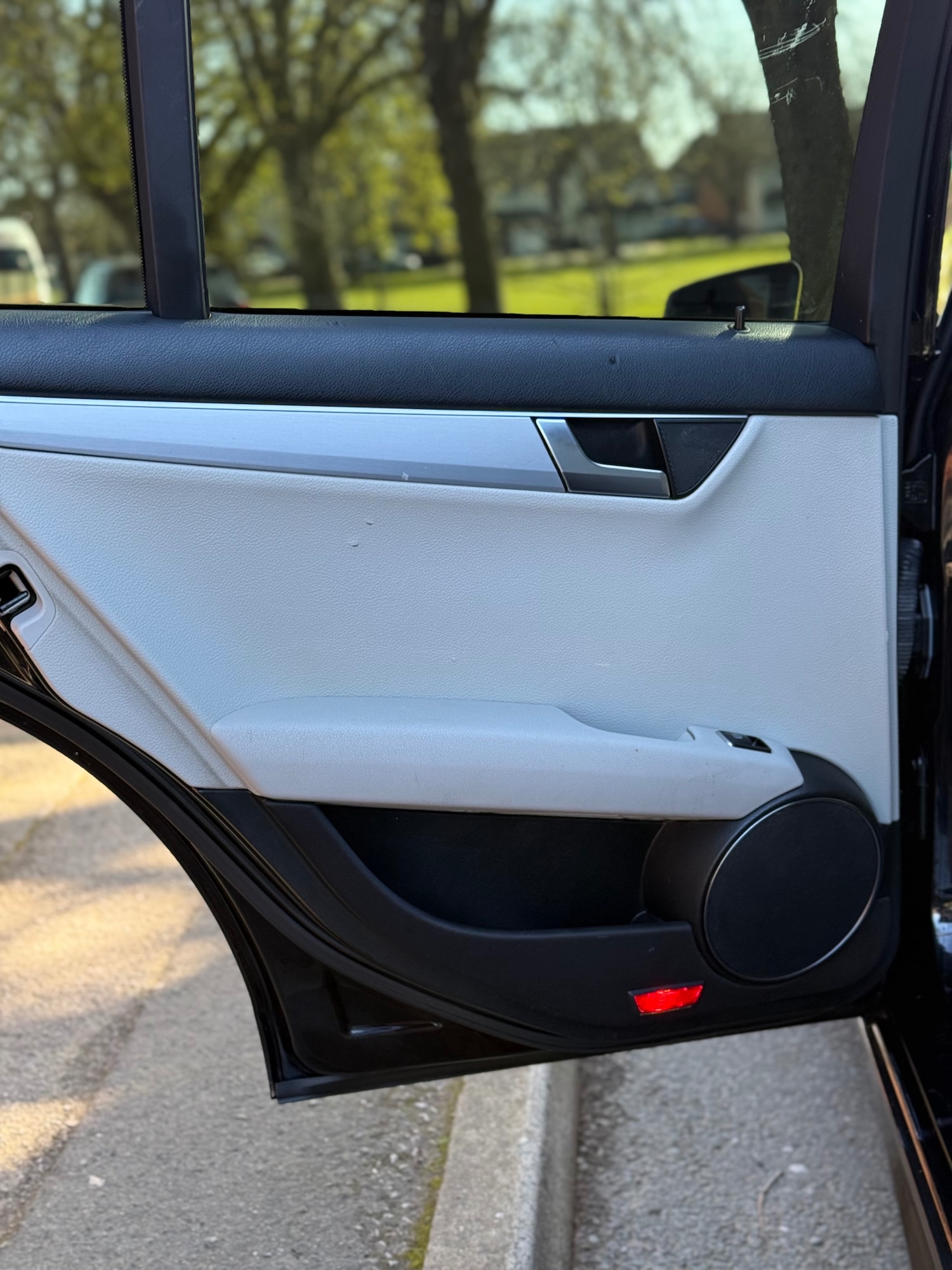 Used Mercedes-Benz C Class 2012 for sale - 77951648: Photo 12