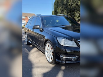 Used Mercedes-Benz C Class 2012 for sale - 77951648: Photo