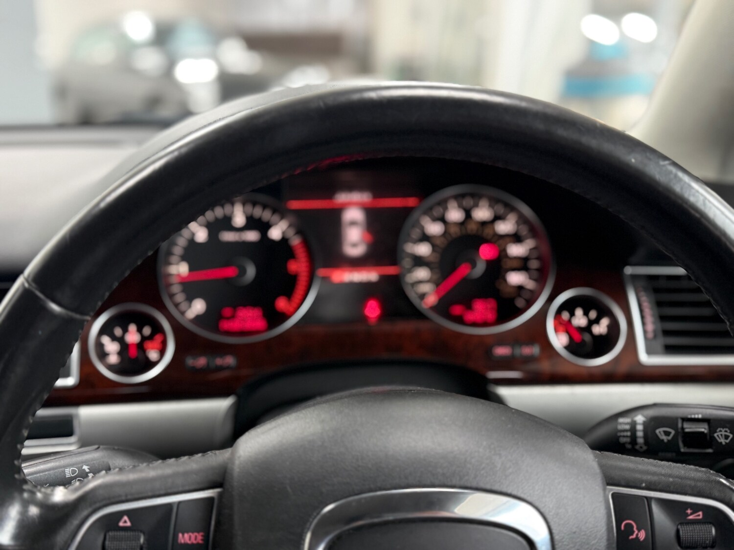 Used Audi A8 2010 for sale - 77694572: Photo 16