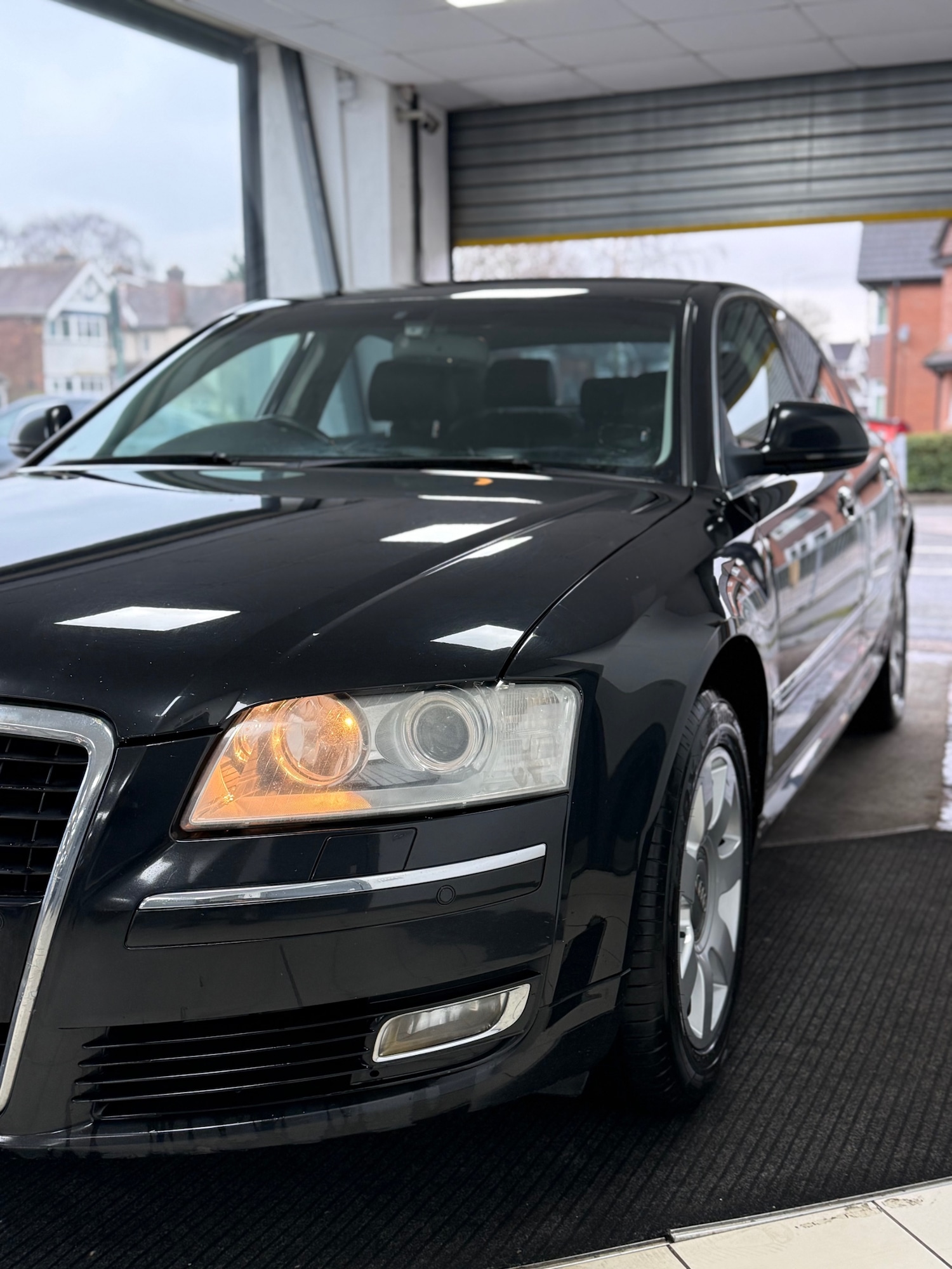 Used Audi A8 2010 for sale - 77694572: Photo 3