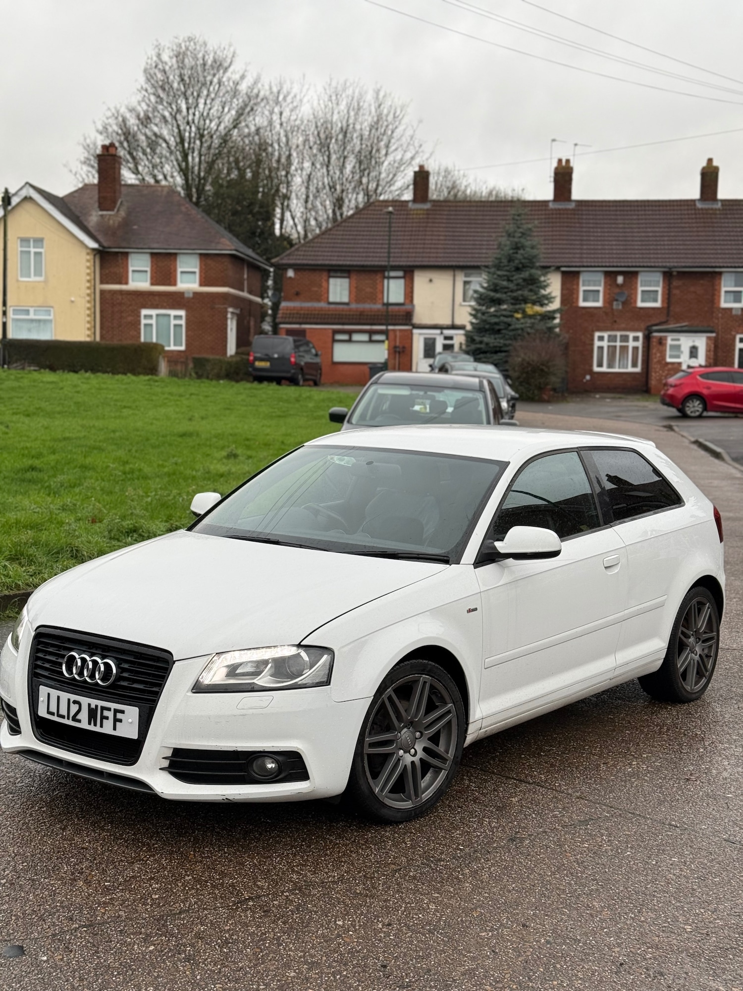 Used Audi A3 2012 for sale - 76984255: Photo 2