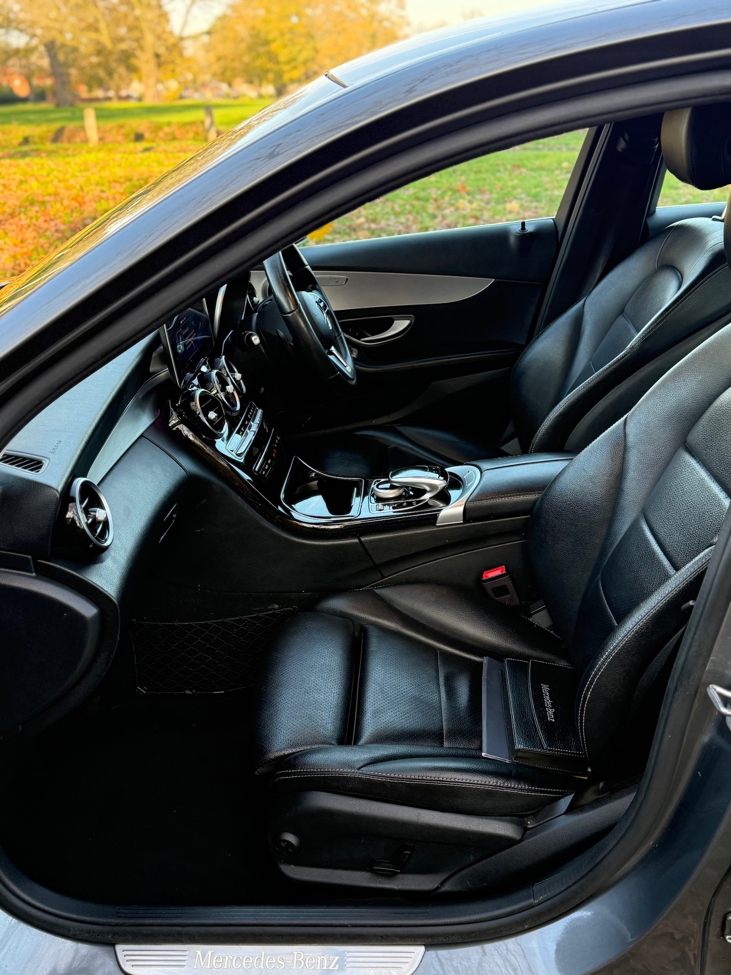 Used Mercedes-Benz C Class 2018 for sale - 76655632: Photo 10