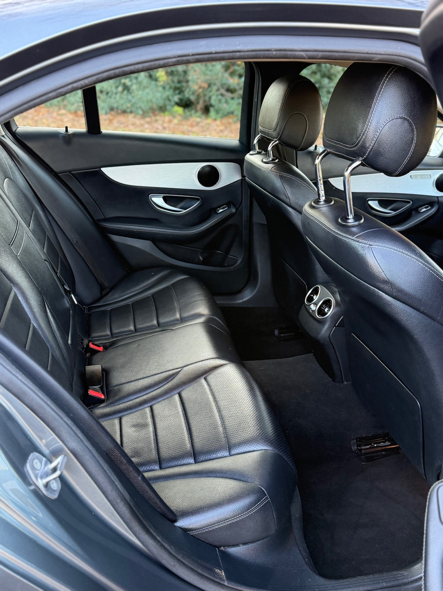 Used Mercedes-Benz C Class 2018 for sale - 76655632: Photo 13