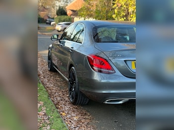 Used Mercedes-Benz C Class 2018 for sale - 76655632: Photo