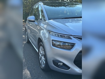 Used Citroen C4 Picasso 2016 for sale - 79519911: Photo