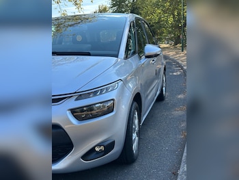 Used Citroen C4 Picasso 2016 for sale - 79519911: Photo