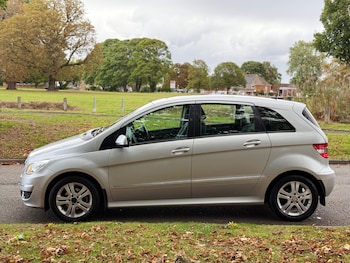 Used Mercedes-Benz B-Class 2009 for sale - 75997099: Photo