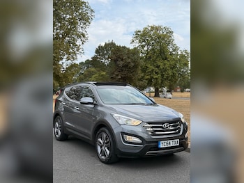 Used Hyundai Santa Fe 2014 for sale - 79532129: Photo
