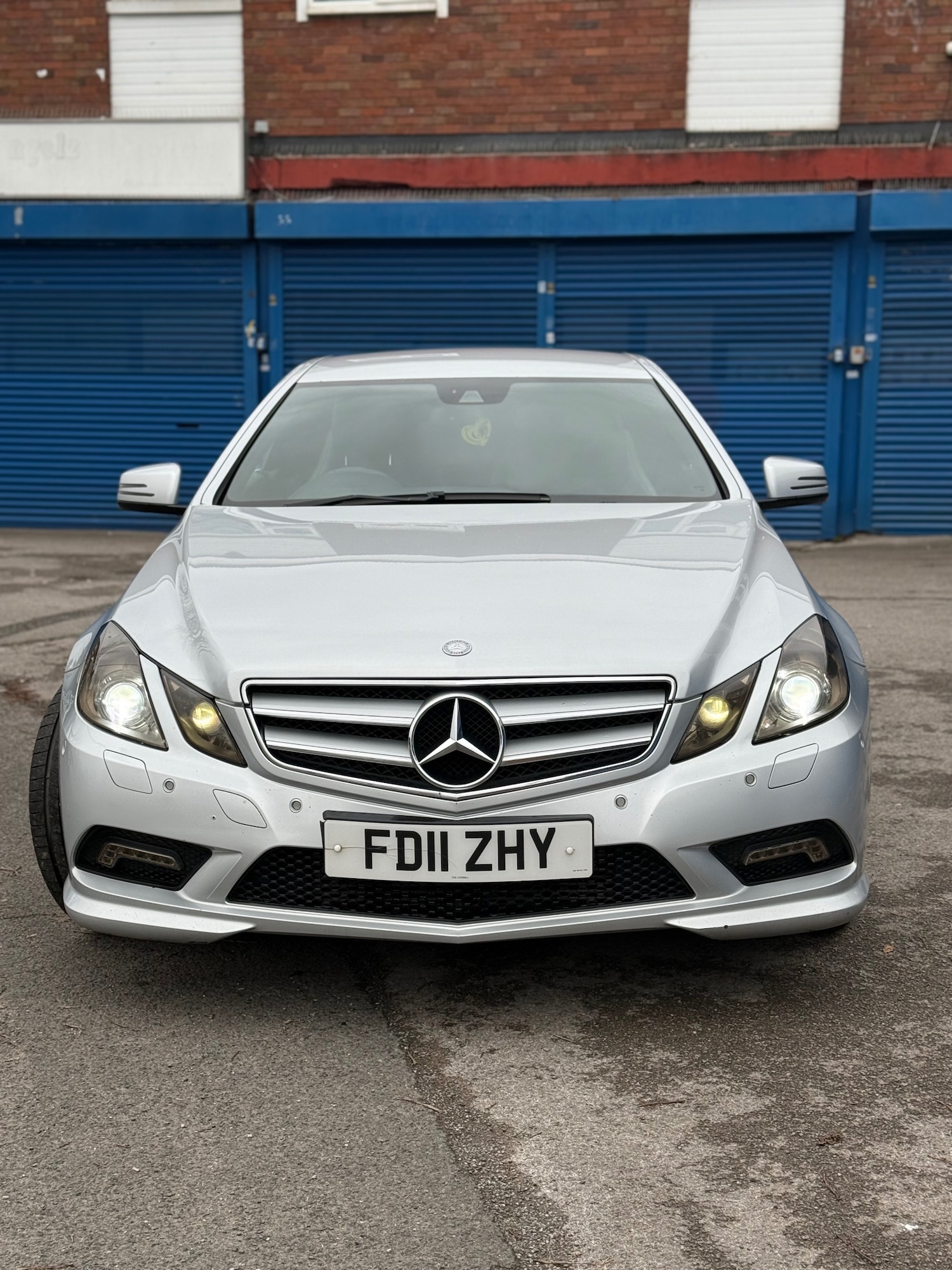 Used Mercedes-Benz E Class 2011 for sale - 76547987: Photo 2