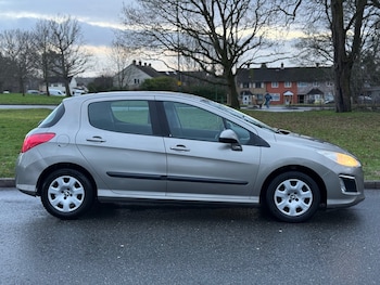 Used Peugeot 308 2011 for sale - 77173463: Photo