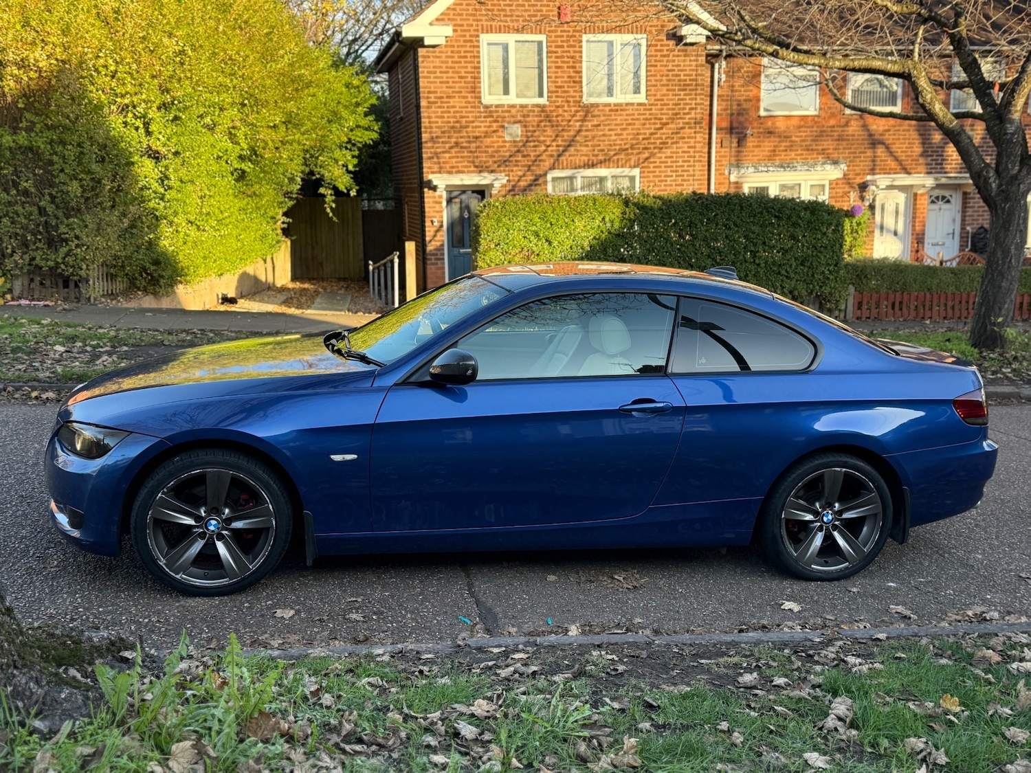 Used BMW 3 Series 2010 for sale - 76649689: Photo 3