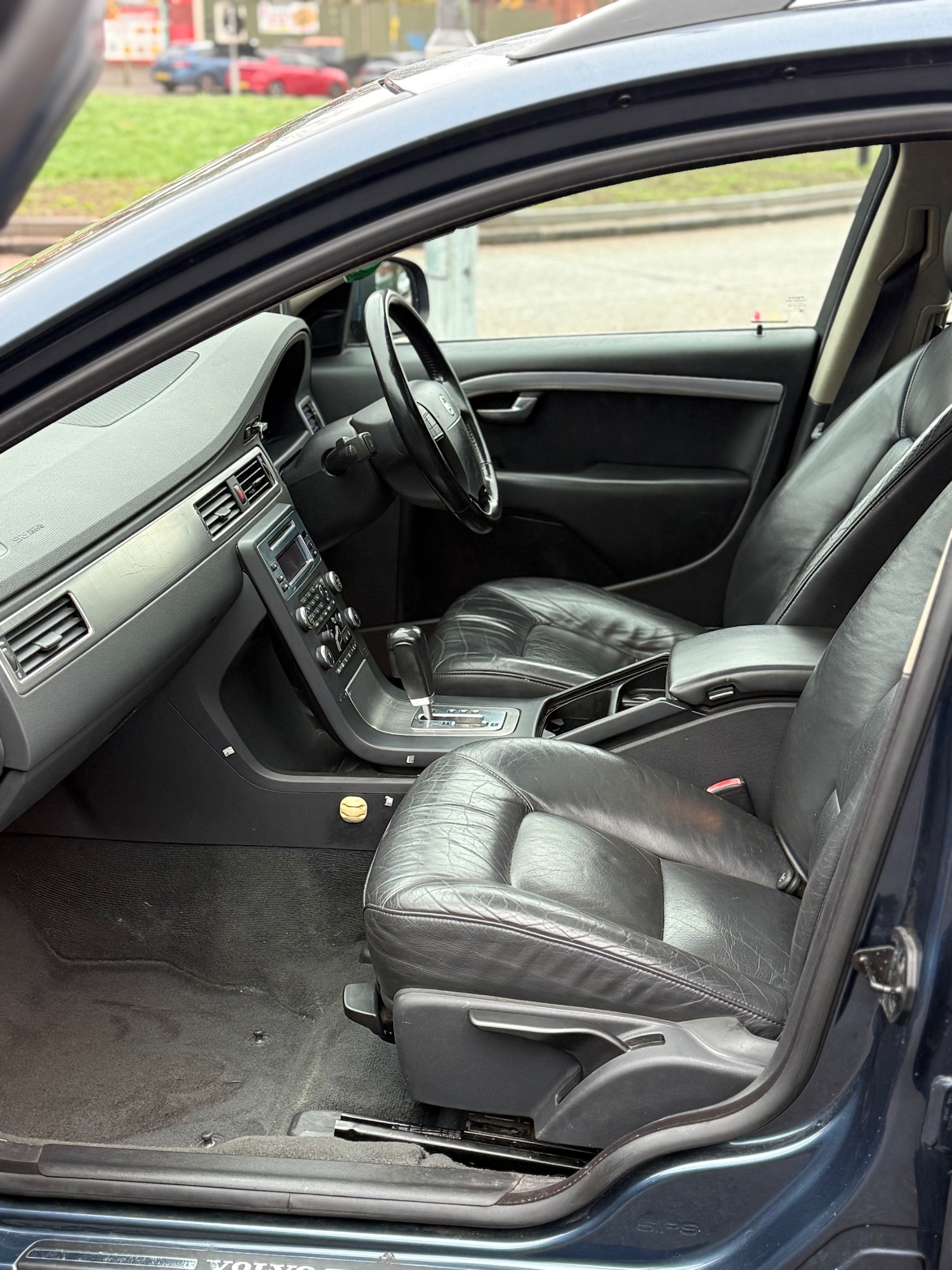 Used Volvo V70 2008 for sale - 76589734: Photo 14