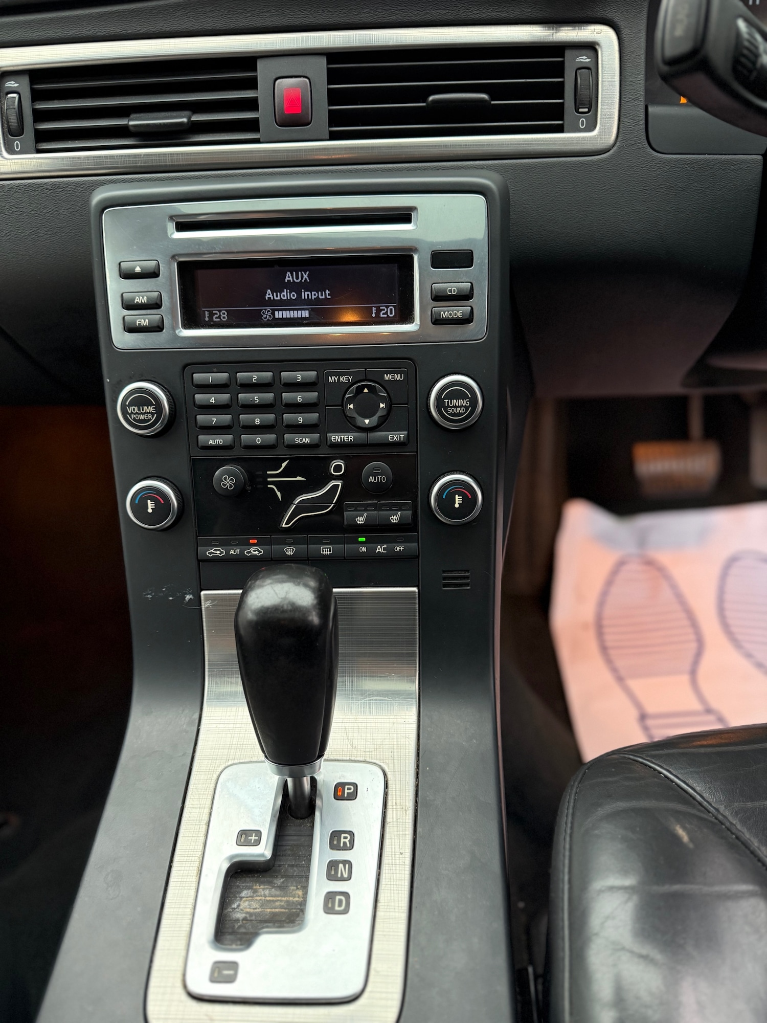 Used Volvo V70 2008 for sale - 76589734: Photo 19