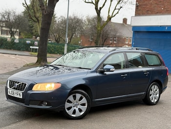 Used Volvo V70 2008 for sale - 76589734: Photo