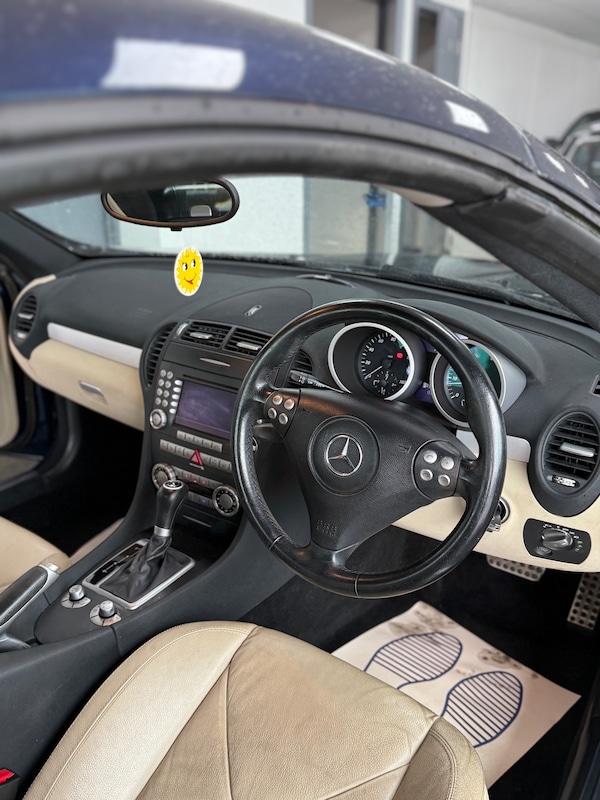 Used Mercedes-Benz SLK 2006 for sale - 76170589: Photo 10