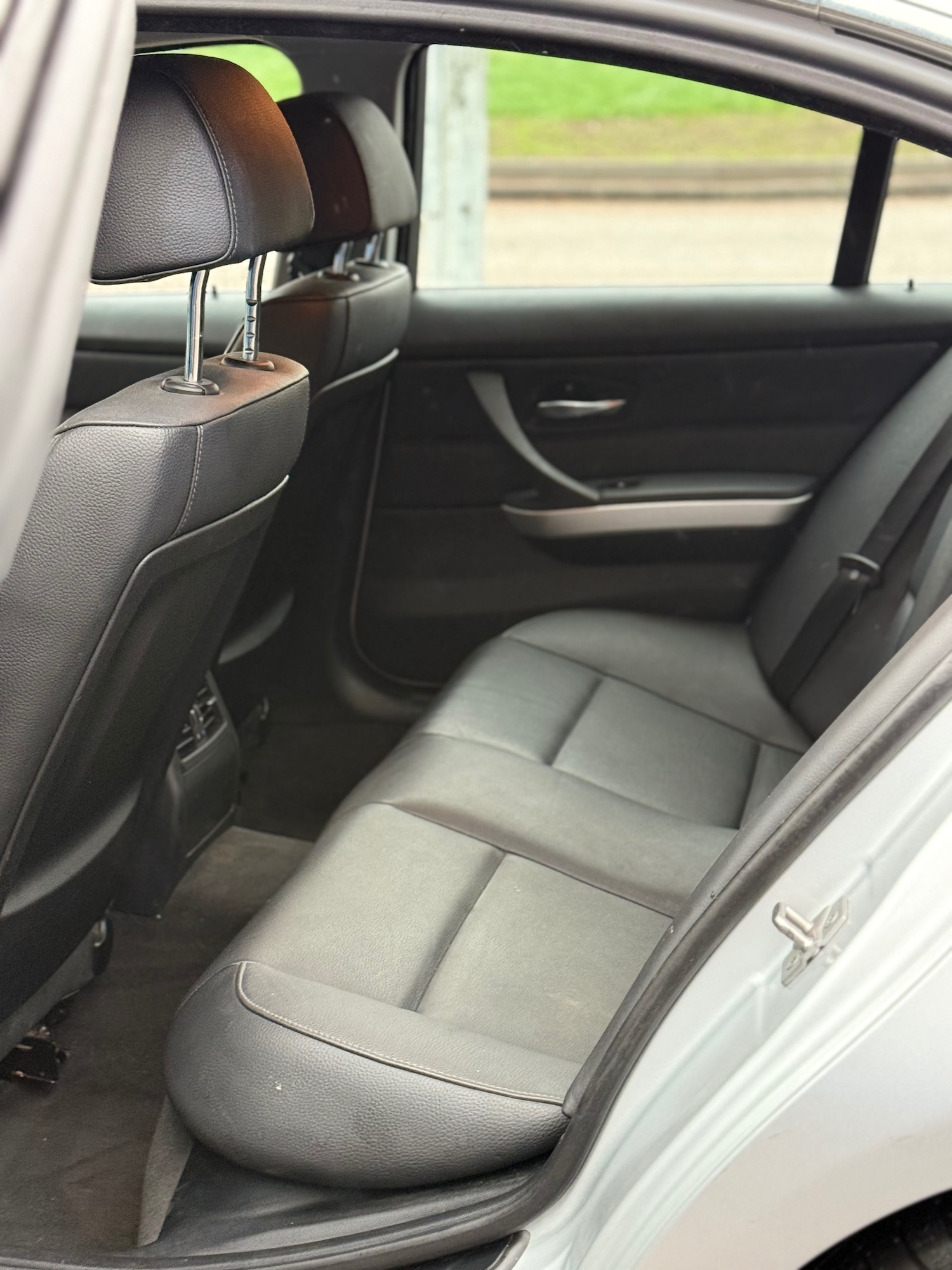 Used BMW 3 Series 2009 for sale - 76589727: Photo 11