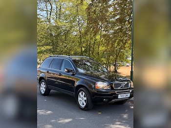 Used Volvo XC90 2010 for sale - 79611490: Photo