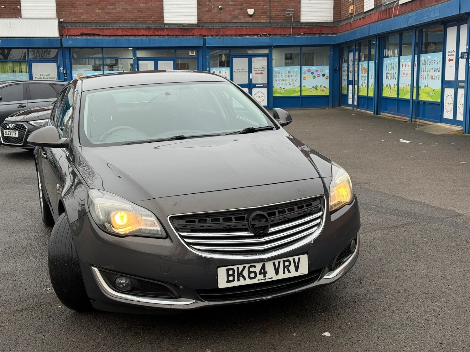 Used Vauxhall Insignia 2015 for sale - 77968289: Photo 3