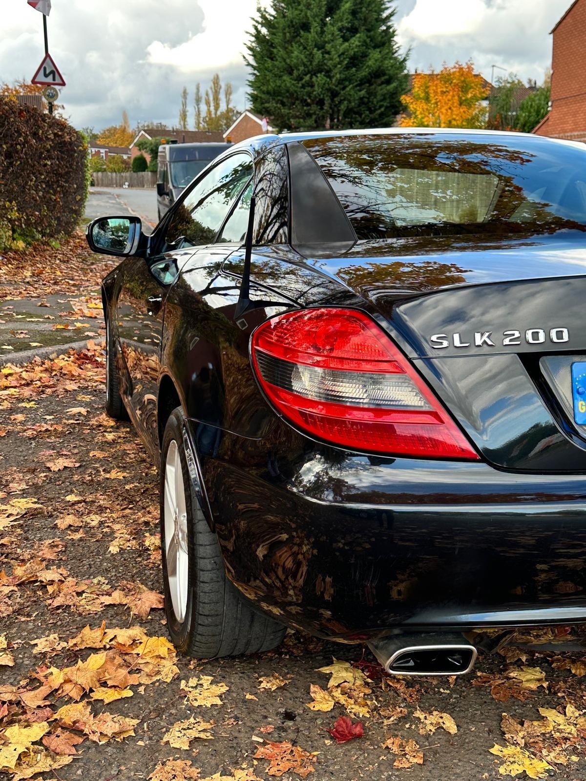 Used Mercedes-Benz SLK 2010 for sale - 76426487: Photo 5