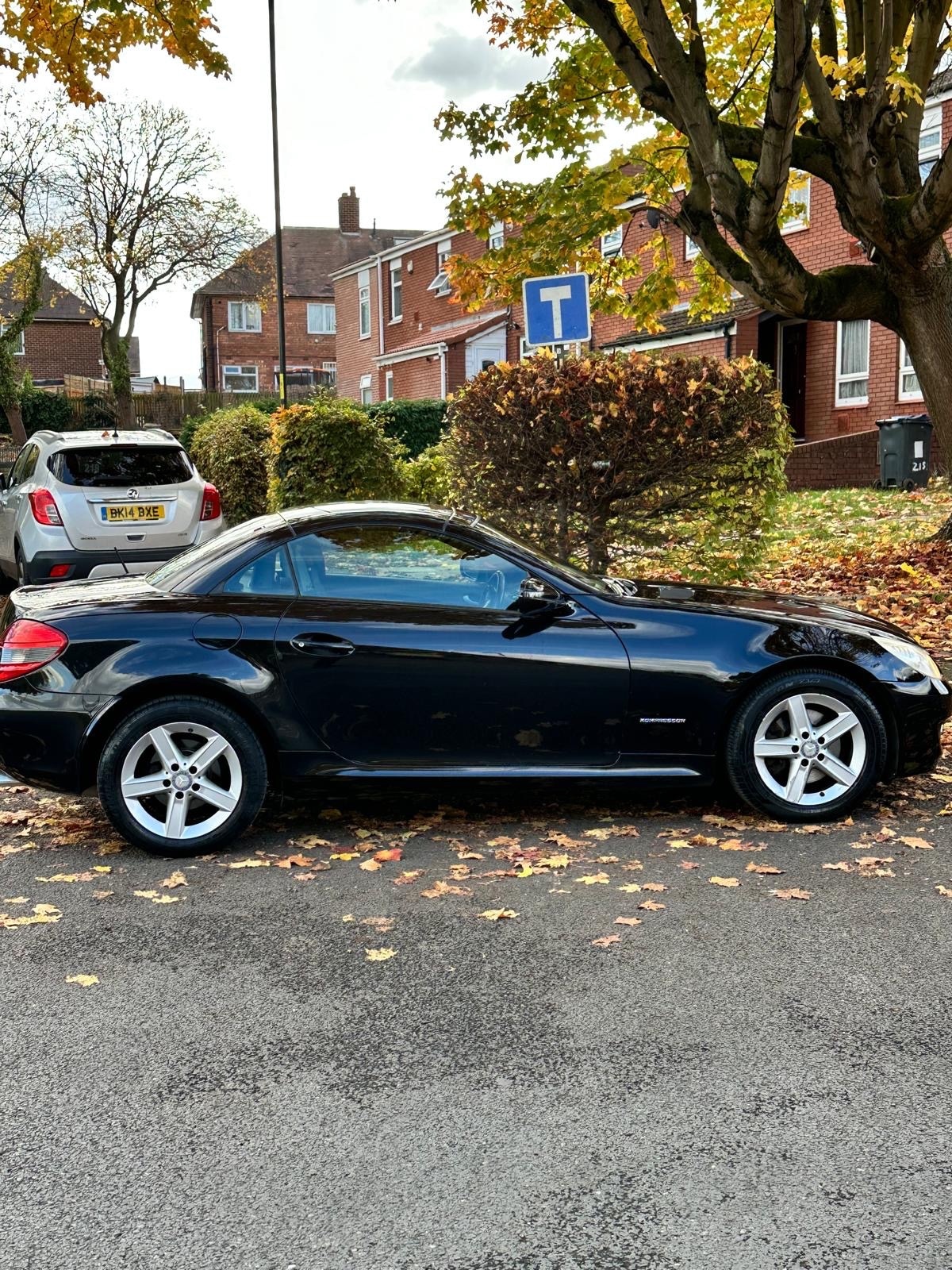 Used Mercedes-Benz SLK 2010 for sale - 76426487: Photo 9