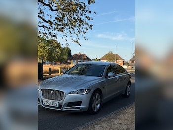 Used Jaguar XF 2017 for sale - 79463639: Photo
