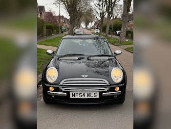 MINI Hatch feature image