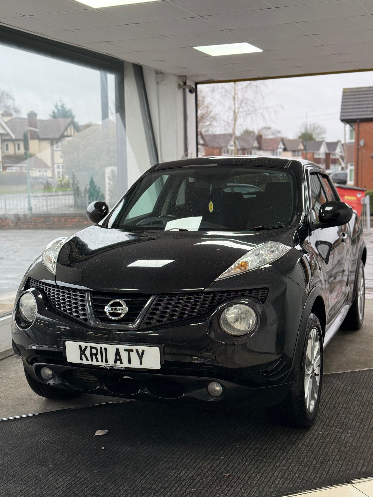 Used Nissan Juke 2011 for sale - 77631251: Photo 2