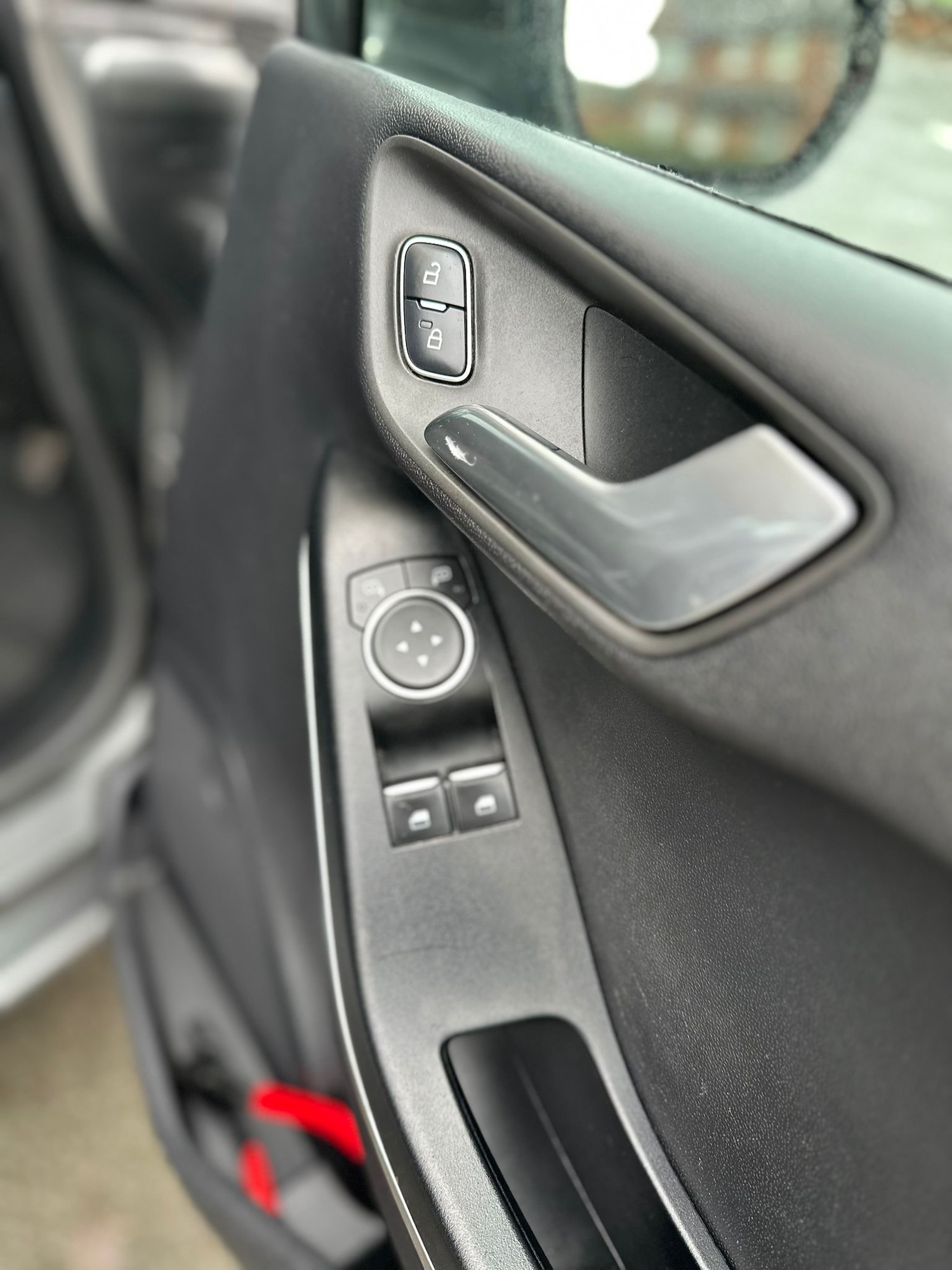 Used Ford Fiesta 2017 for sale - 77532082: Photo 12