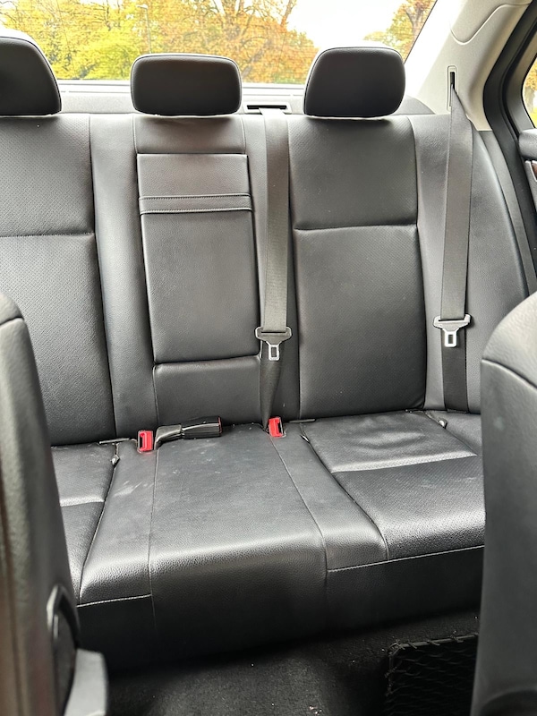Used Mercedes-Benz C Class 2012 for sale - 76302987: Photo 22