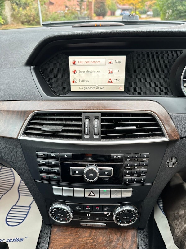 Used Mercedes-Benz C Class 2012 for sale - 76302987: Photo 24
