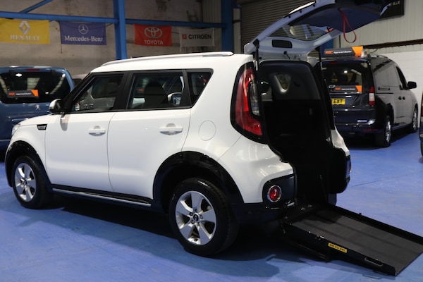 Used Kia Soul 2019 for sale - 76128655: Photo 2