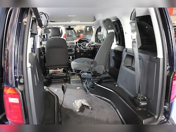 2018 (18) - VW Caddy Transfer From Wheelchair To Drivers Seat Car Remote Open Elc Seat 5-Door
