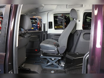Used Volkswagen Caddy Maxi Life 2014 for sale - 75239343: Photo