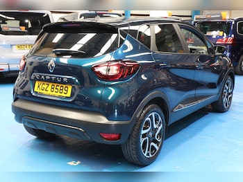 Used Renault Captur 2018 for sale - 79526404: Photo