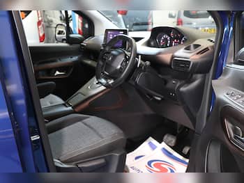 Used Peugeot Rifter 2024 for sale - 79855411: Photo