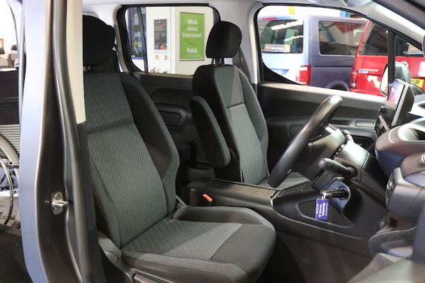Used Peugeot Rifter 2020 for sale - 74836201: Photo 7