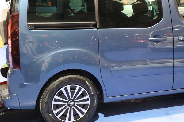 Used Peugeot Partner Tepee 2017 for sale - 74617585: Photo 11