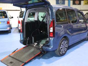 2017 (67) - Petrol Wheelchair Adapted Car 5-Door