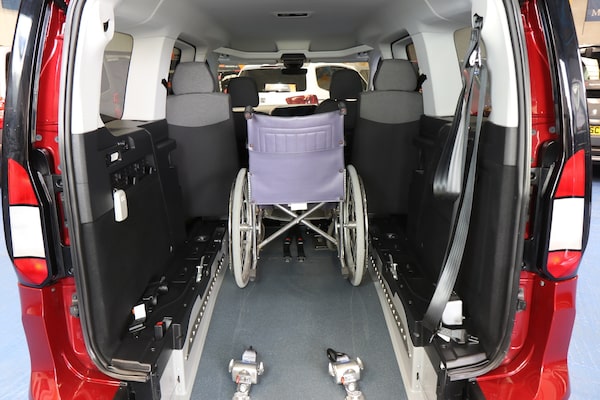 Used Ford Tourneo Connect 2023 for sale - 74705367: Photo 4