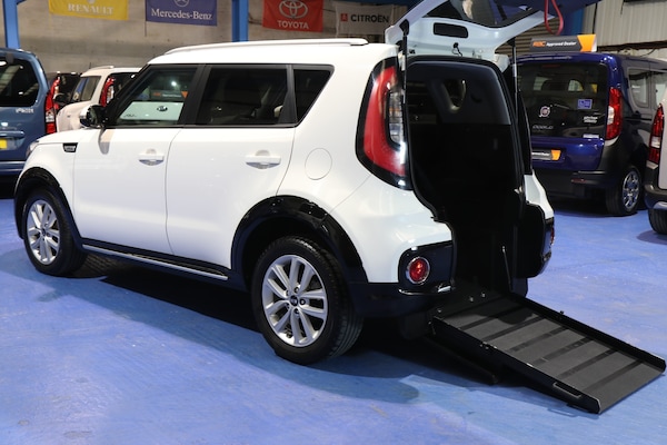 Used Kia Soul 2019 for sale - 75410409: Photo 2