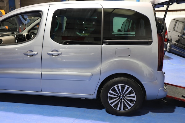 Used Peugeot Partner 2019 for sale - 74815792: Photo 11