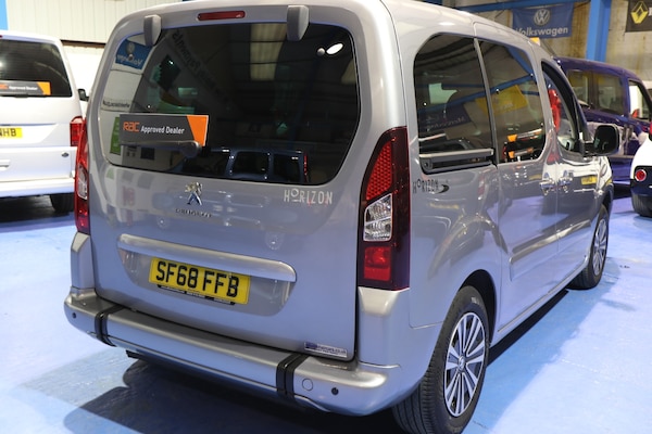 Used Peugeot Partner 2019 for sale - 74815792: Photo 14