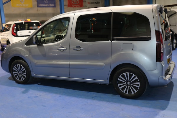 Used Peugeot Partner 2019 for sale - 74815792: Photo 19