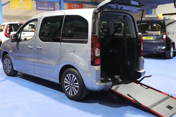 Used Peugeot Partner 2019 for sale - 74815792: Photo 2