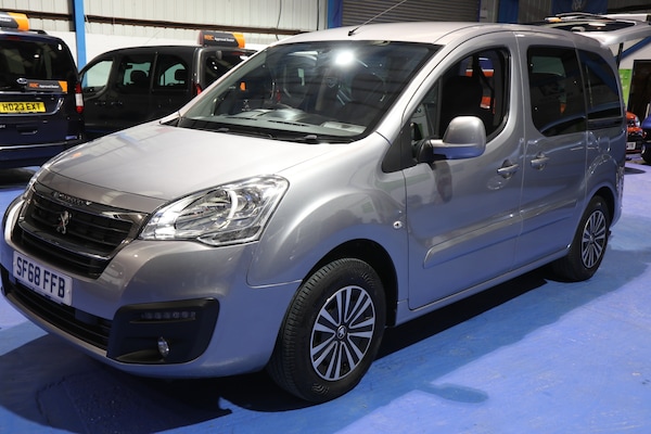 Used Peugeot Partner 2019 for sale - 74815792: Photo 8