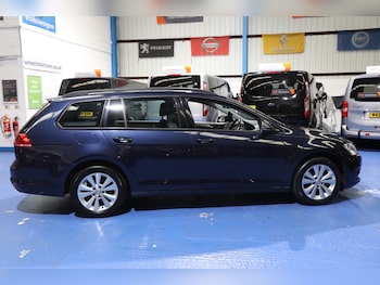 Used Volkswagen Golf 2016 for sale - 78176831: Photo