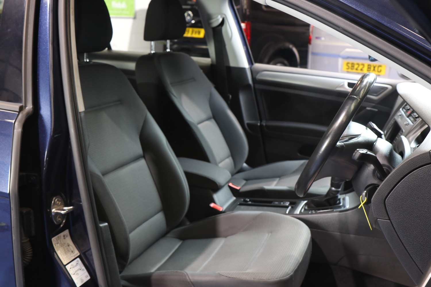 Used Volkswagen Golf 2016 for sale - 78176831: Photo 6